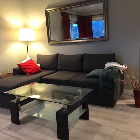 Ferienwohnung # 1 Mountain View With Free Street Parking Bergen Exterior foto